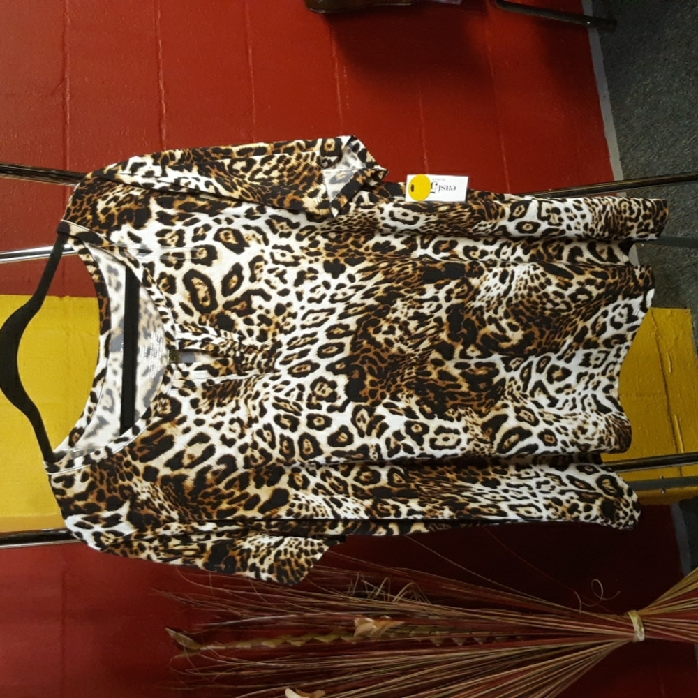 East 5th Woman Cheetah Blouse (#10)